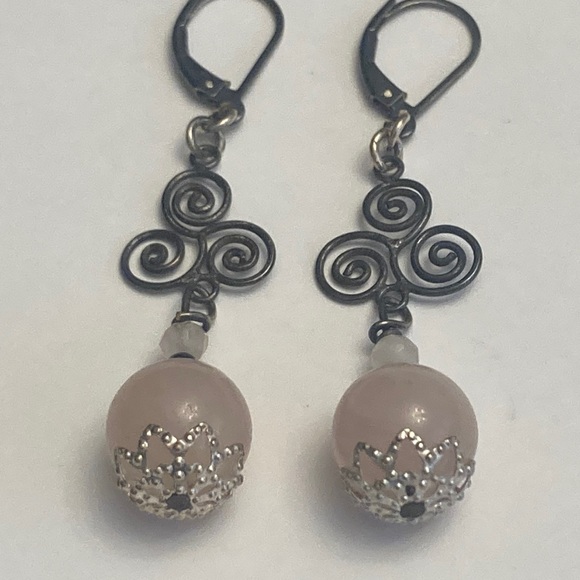 Light Pale Pink Scroll Earrings - Picture 1 of 14
